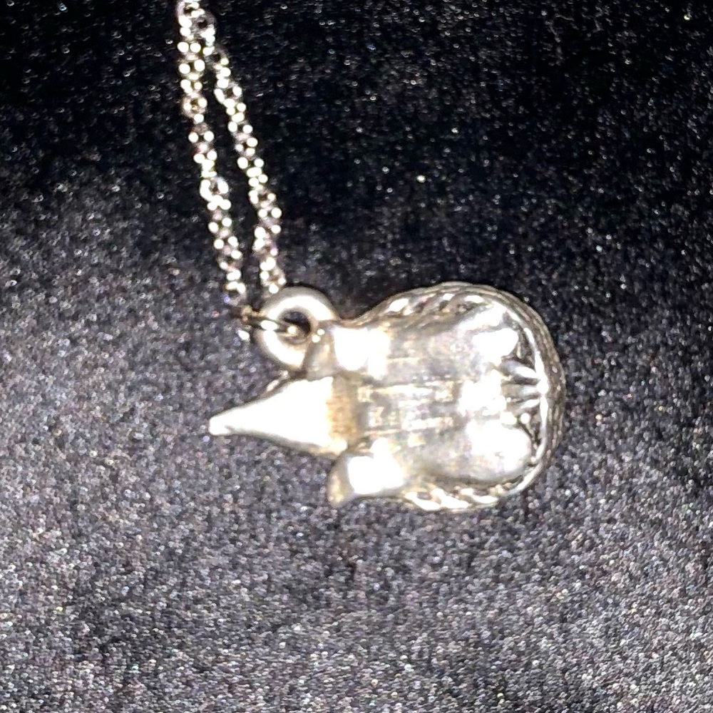 Hedgehog necklace - Picture 4 of 6